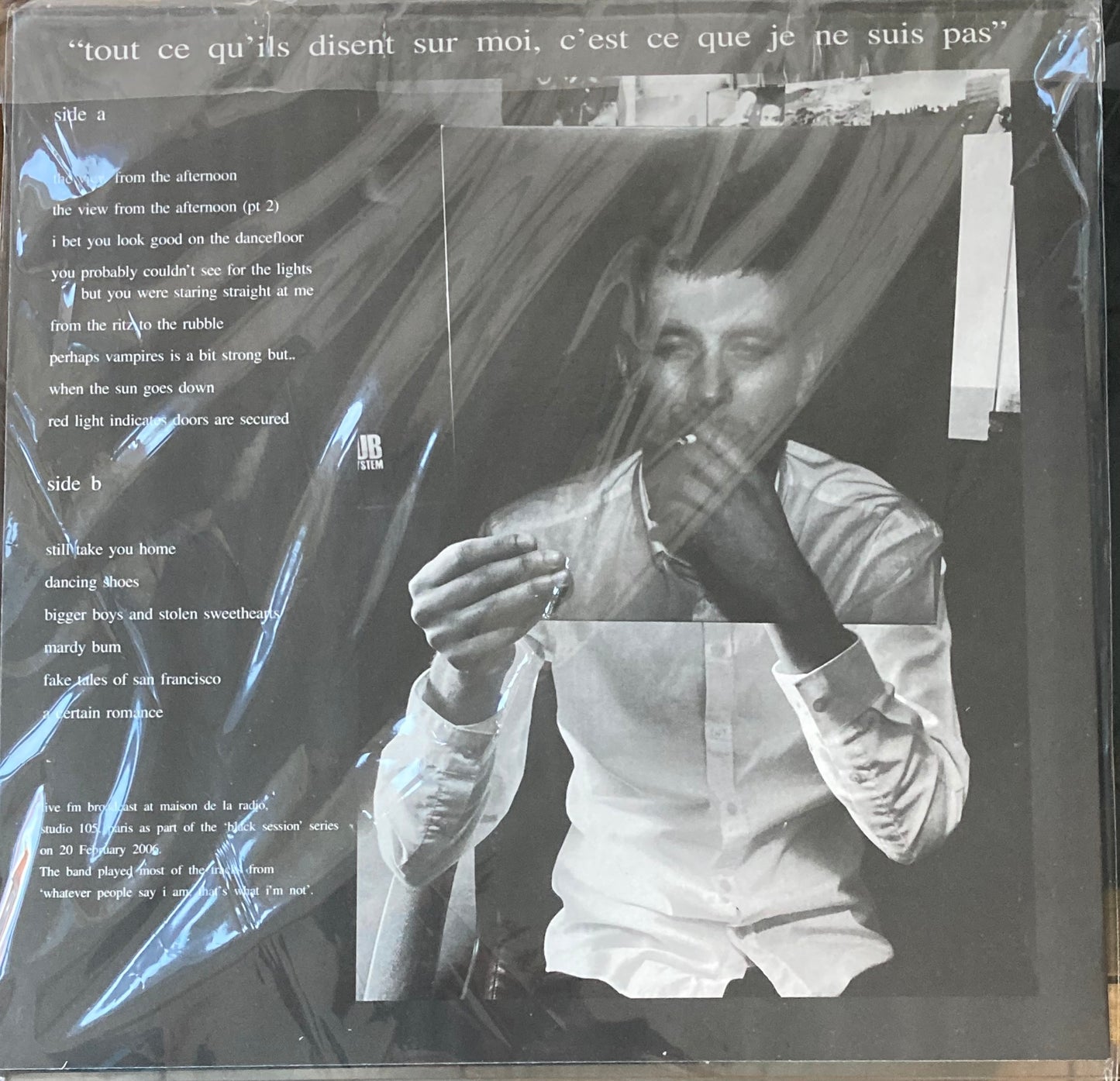 The back of 'Arctic Monkeys La Maison de la Radio' on vinyl
