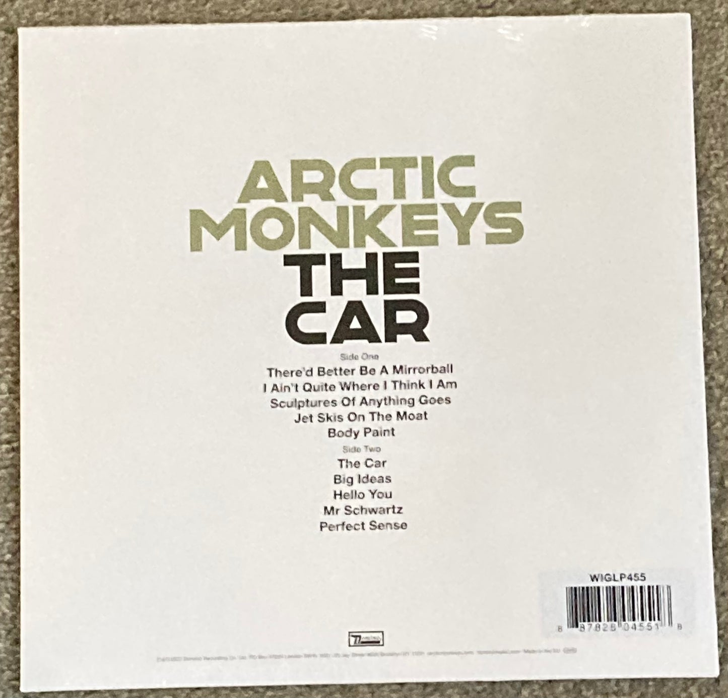 The back of Arctic Monkeys - The Car' on vinyl