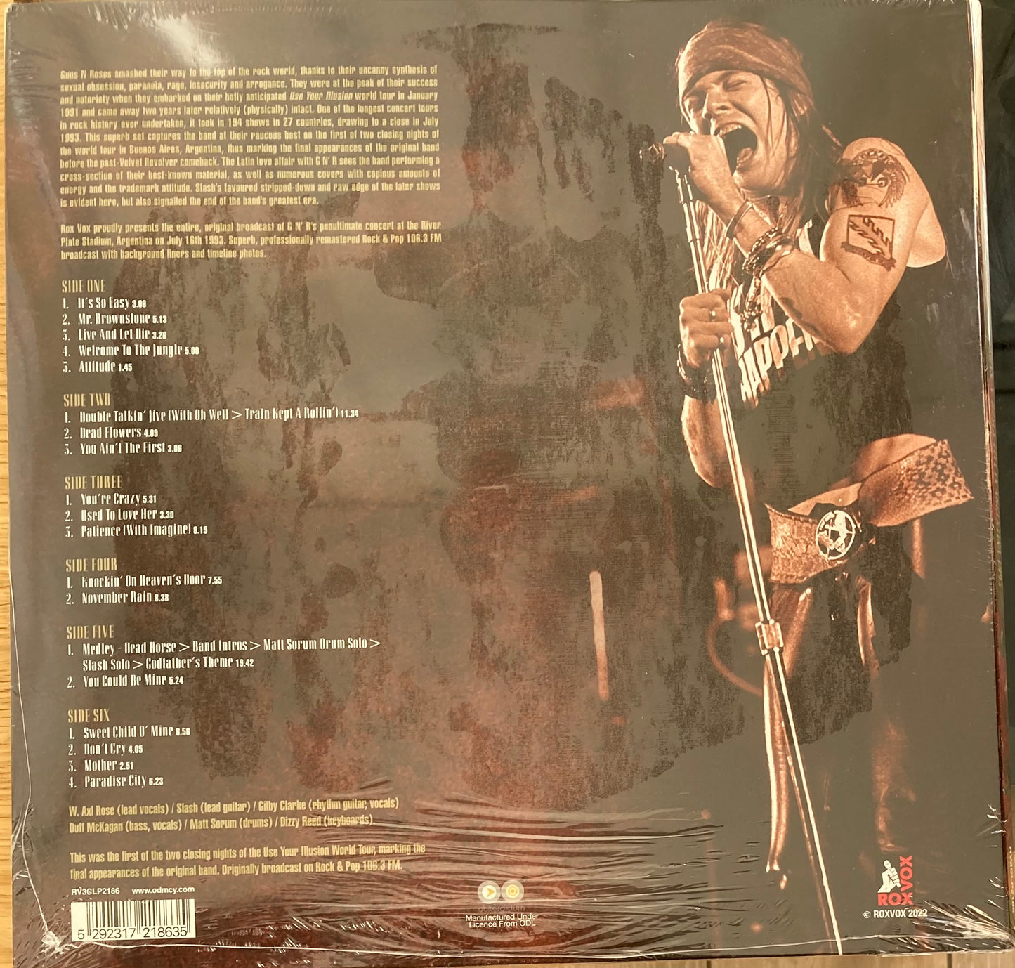 The back of 'Guns N' Roses Live in Argentina, 1993' on vinyl