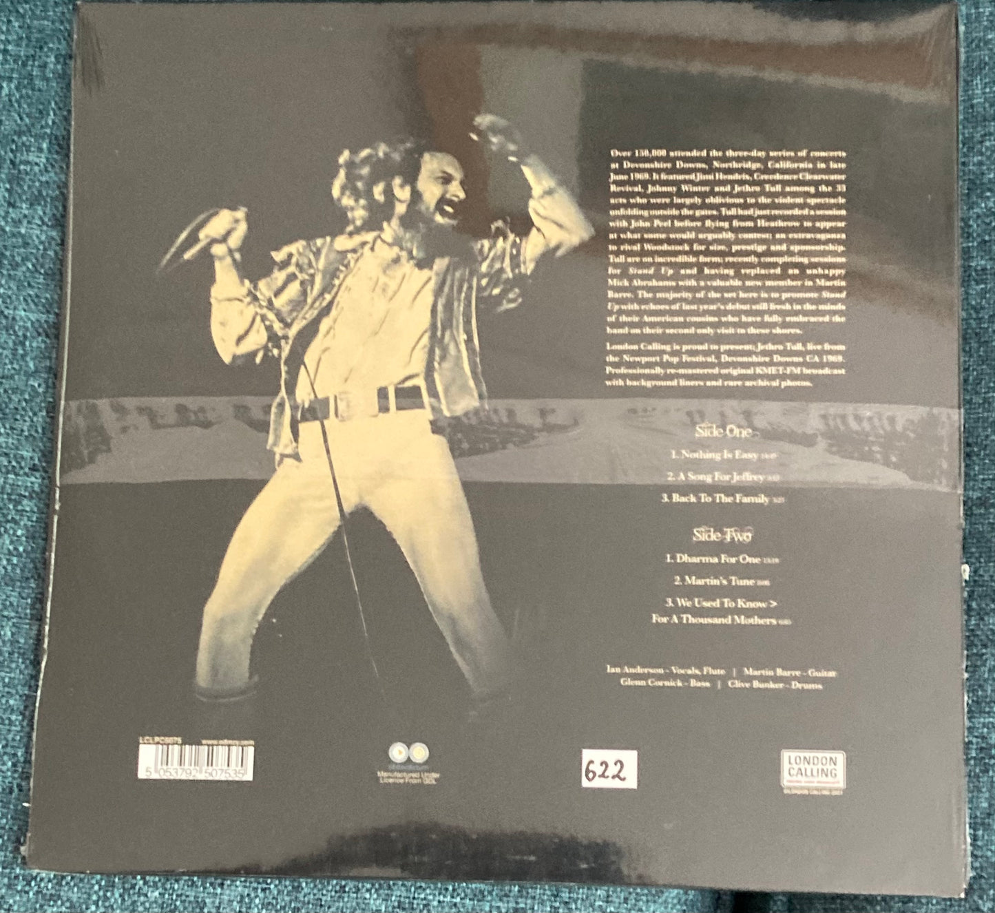 The back of 'Jethro Tull Live at the Newport Pop Festival 1969' on vinyl