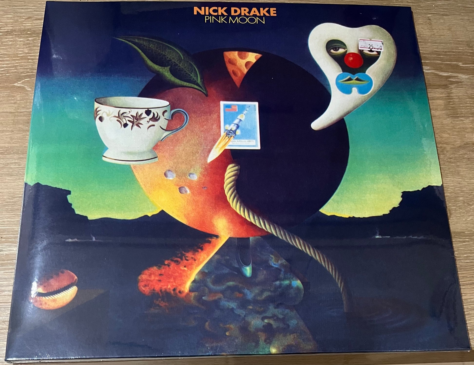 The front of 'Nick Drake Pink Moon' on vinyl