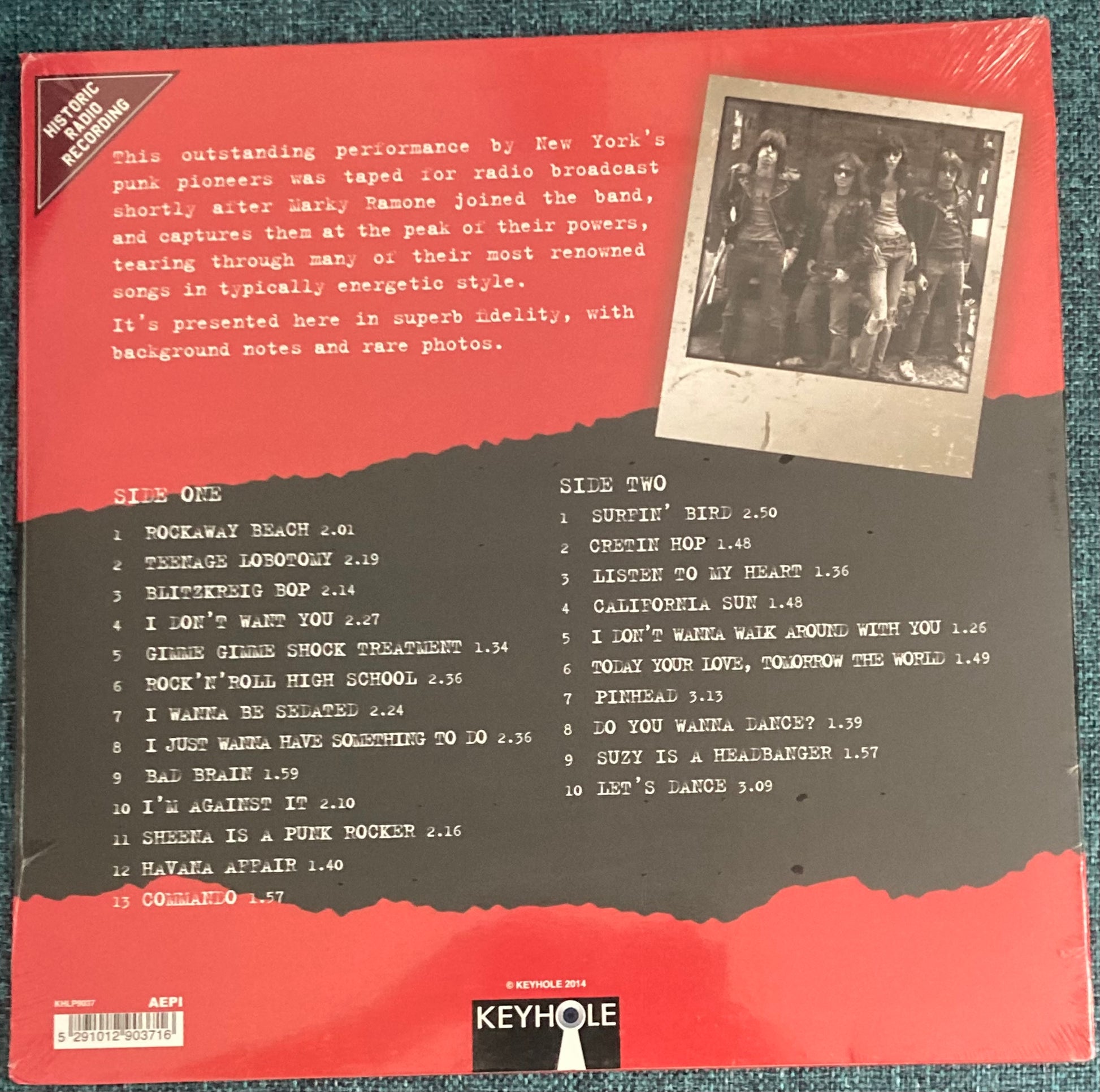 The back of 'Ramones - WBUF FM Broadcast 1979' on vinyl
