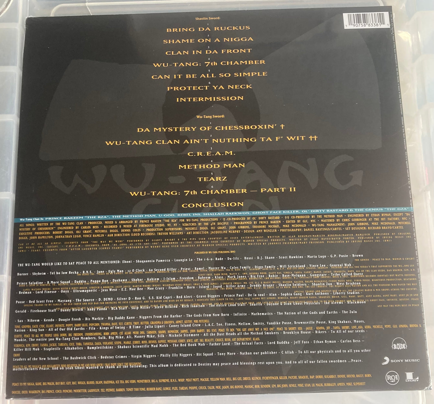 The back of 'The Wu-Tang Clan - Enter the Wu-Tang' on vinyl