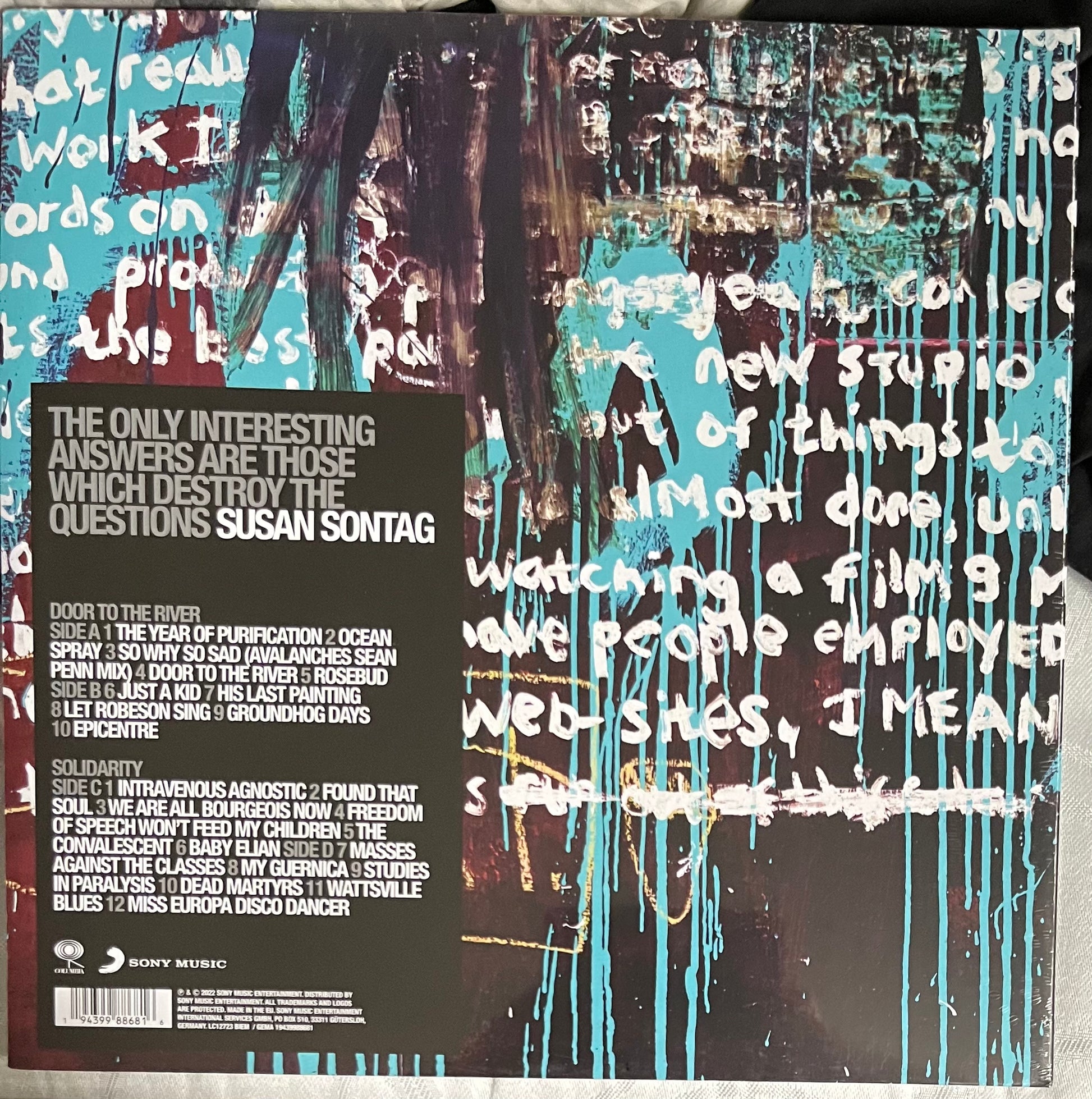 The back of ‘Manic Street Preachers - Know Your Enemy’ on vinyl.