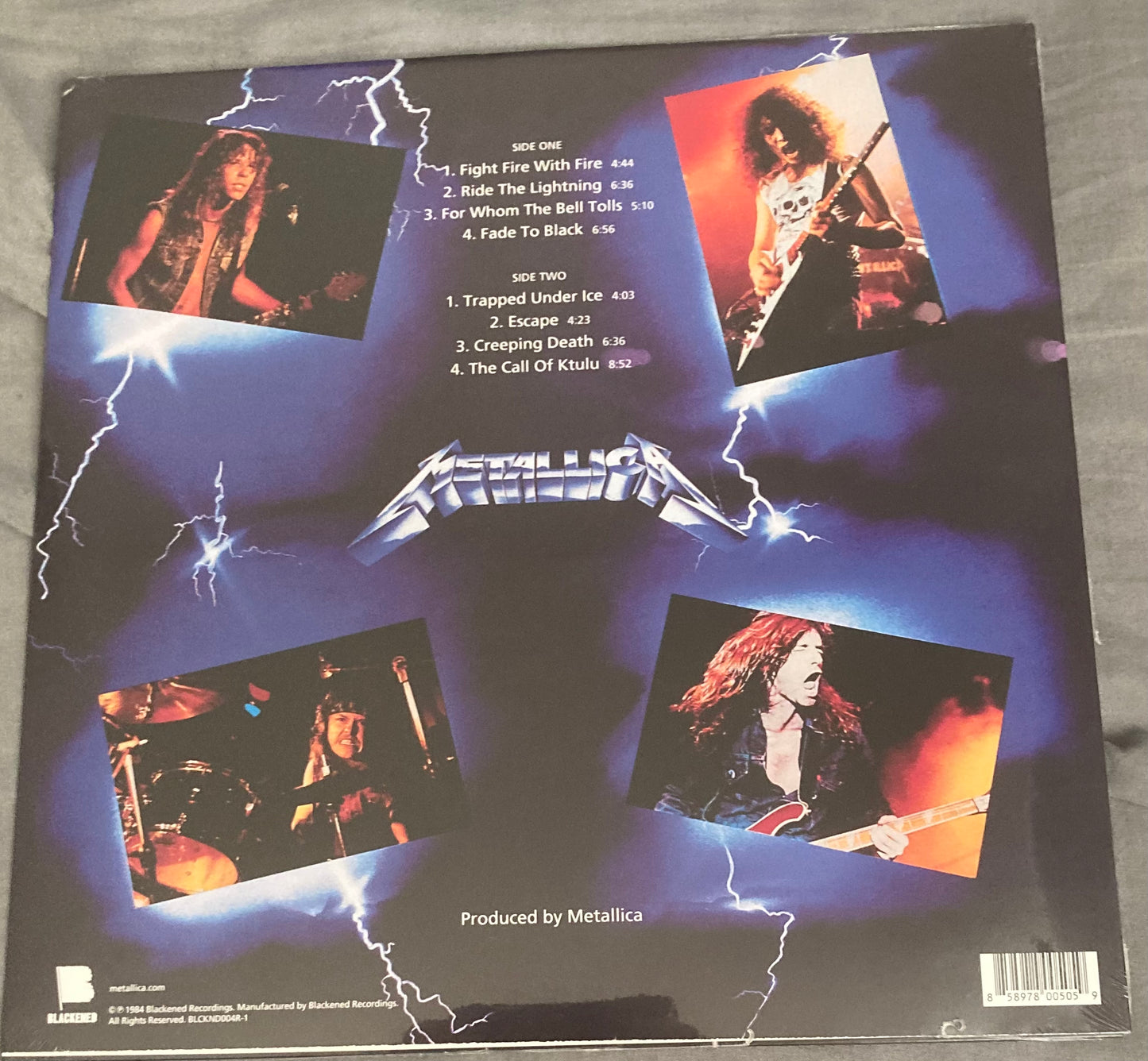 The back of 'Metallica - Ride the Lightning' on vinyl