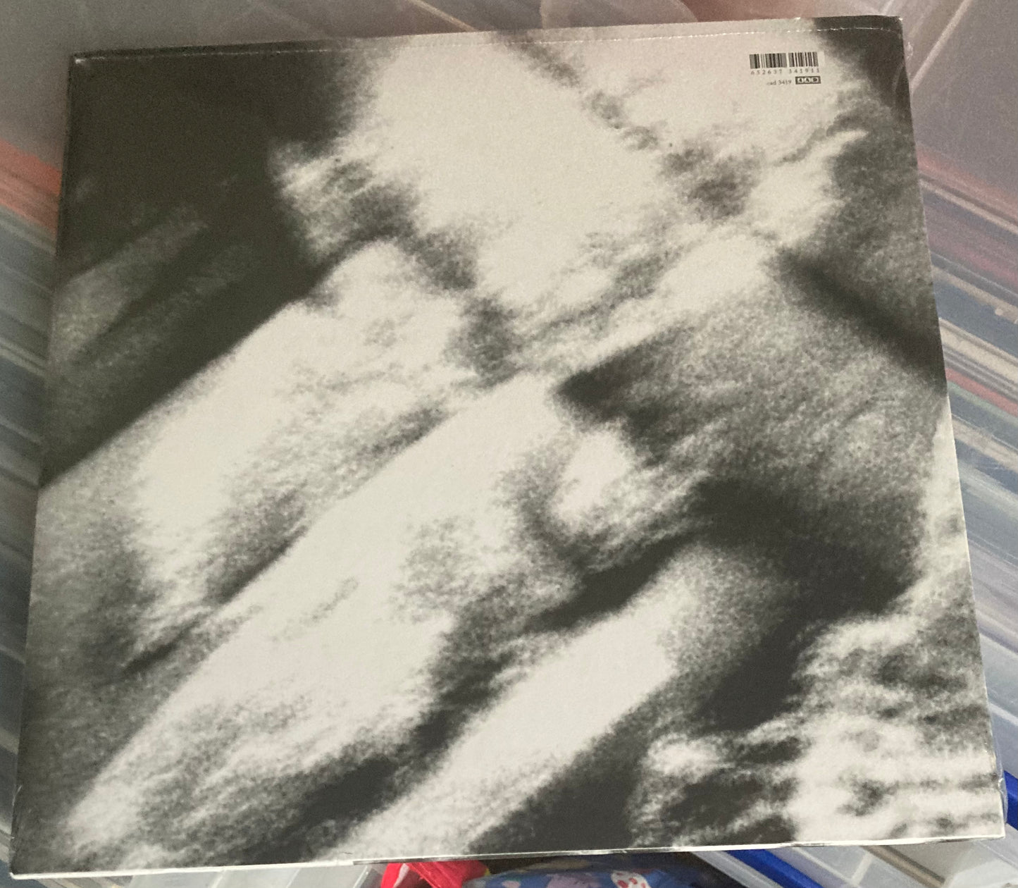 The back of 'Cocteau Twins - Blue Bell Knoll' on vinyl