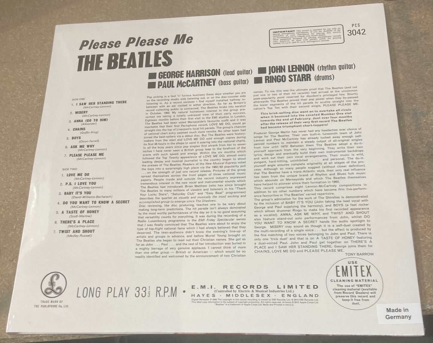 The back of ‘The Beatles - Please Please Me’ on vinyl