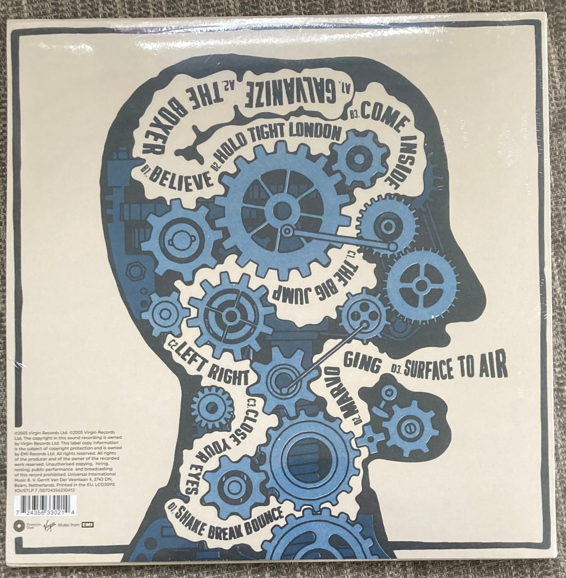 The back of 'The Chemical Brothers - Push the Button' on vinyl