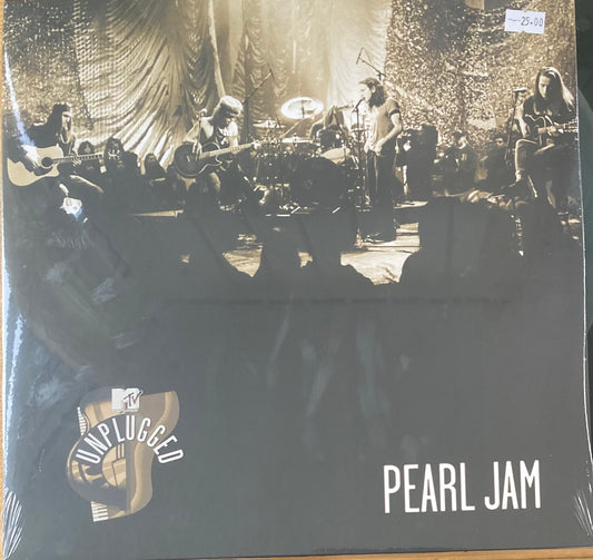 The front of 'Pearl Jam MTV Unplugged' on vinyl