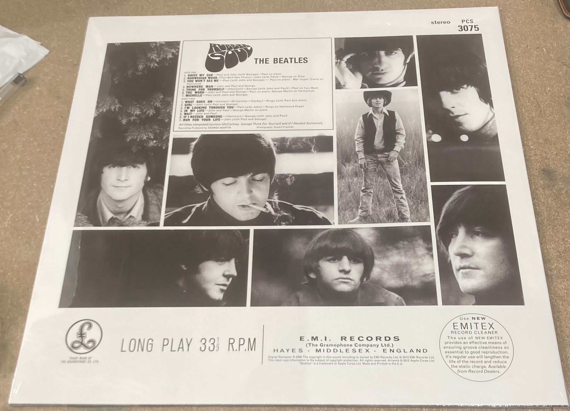 The back of ‘The Beatles - Rubber Soul’ on vinyl