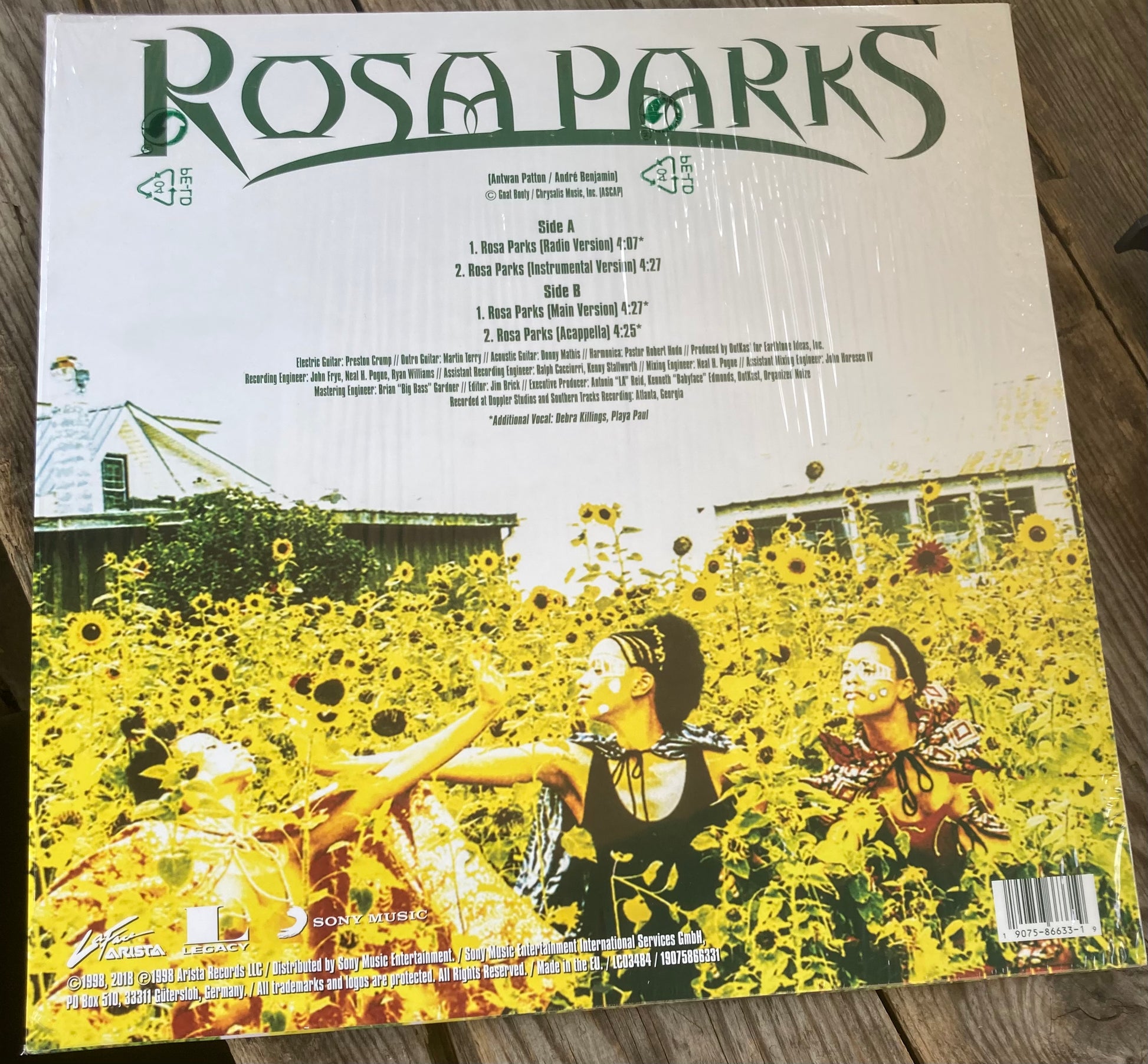 The back of 'Outkast - Rosa Parks' on vinyl