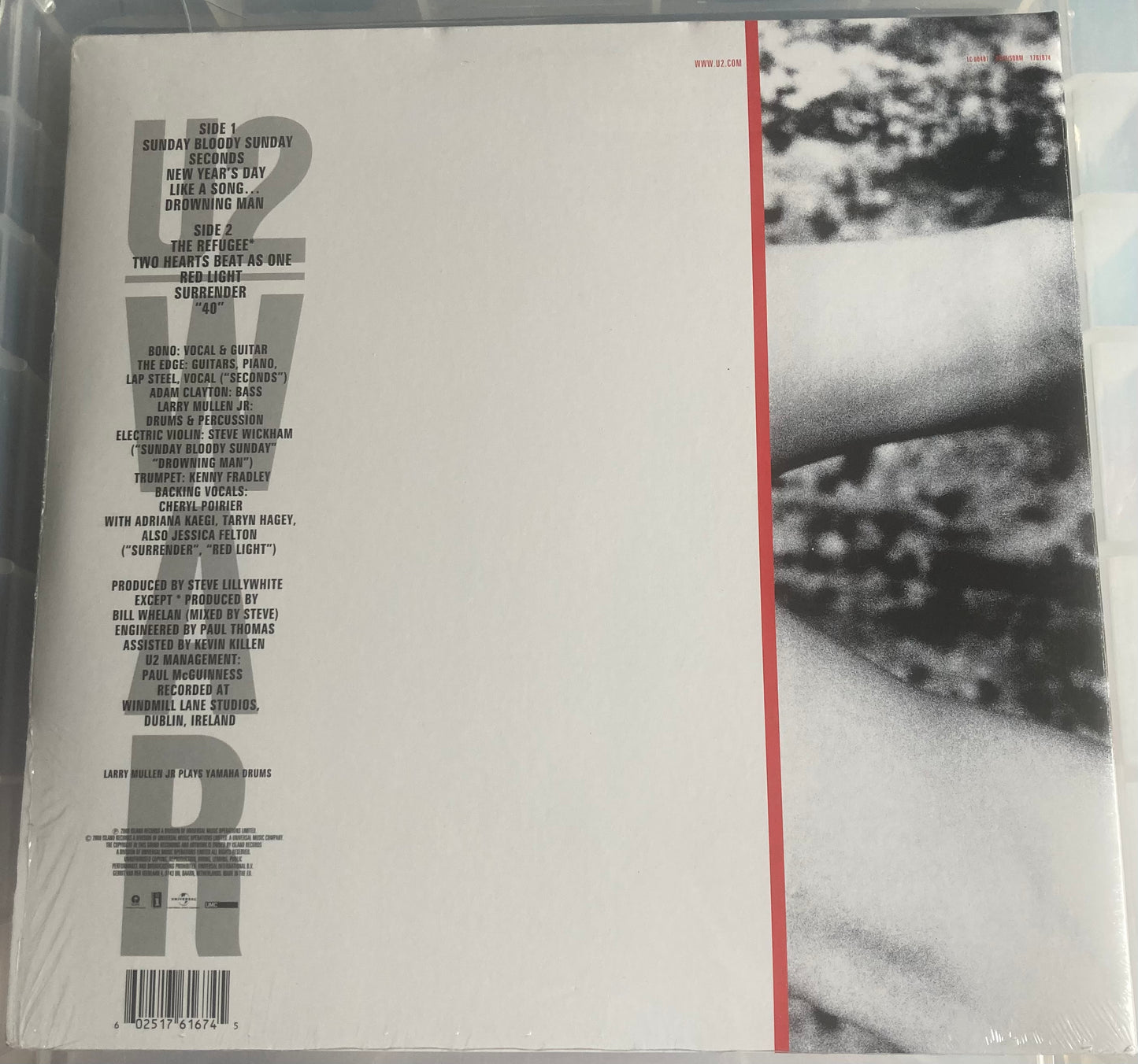 The back of 'U2 - War' on vinyl