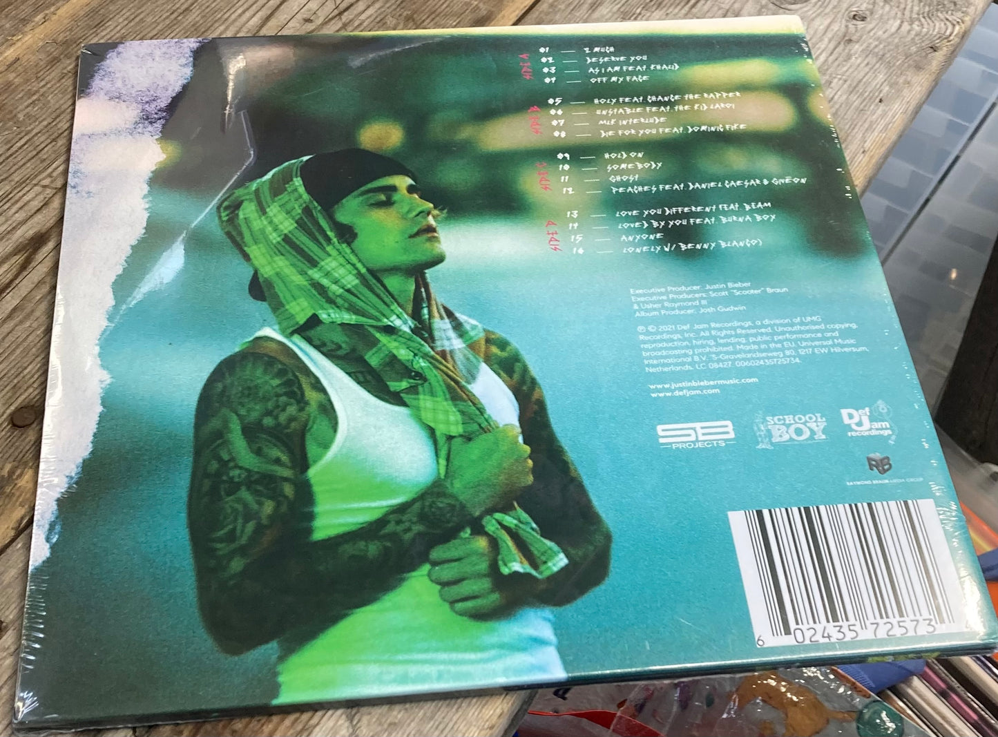 The back of ‘Justin Bieber - Justice’ on vinyl