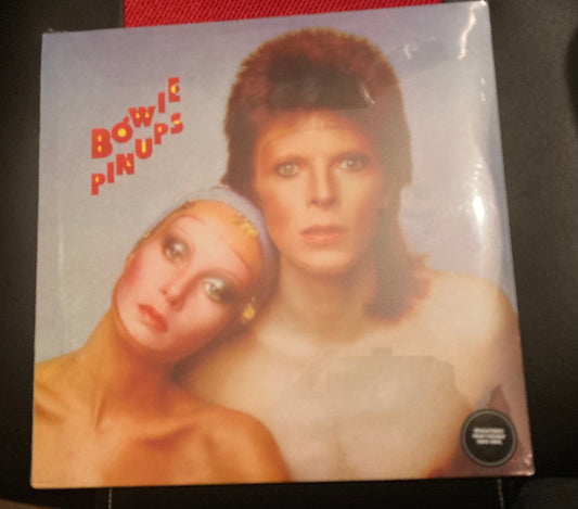 The front of David Bowie - Pinups on vinyl 