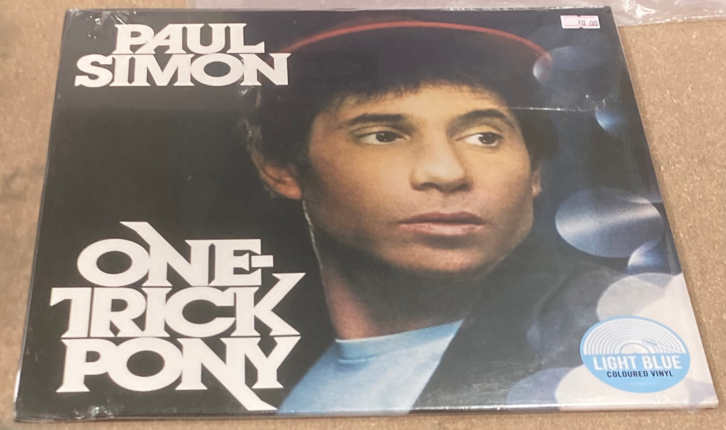 The front of 'Paul Simon - One Trick Pony' on vinyl