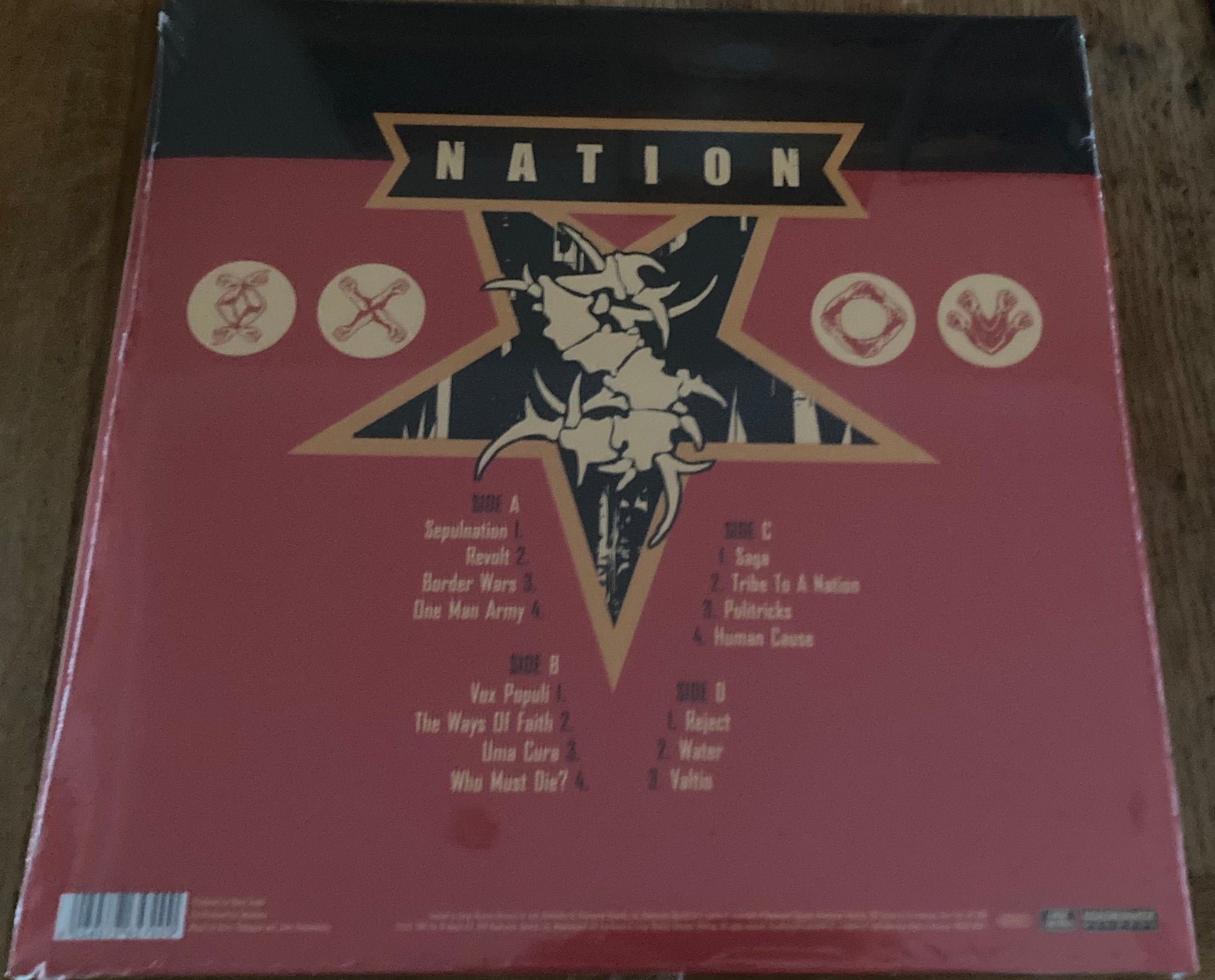 The back of Sepultura - Nation on vinyl