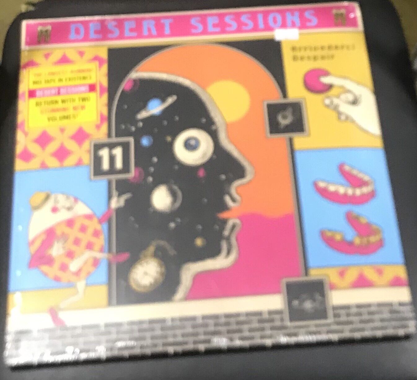 The front of Desert Sessions Vol. 11 and 12 on vinyl.